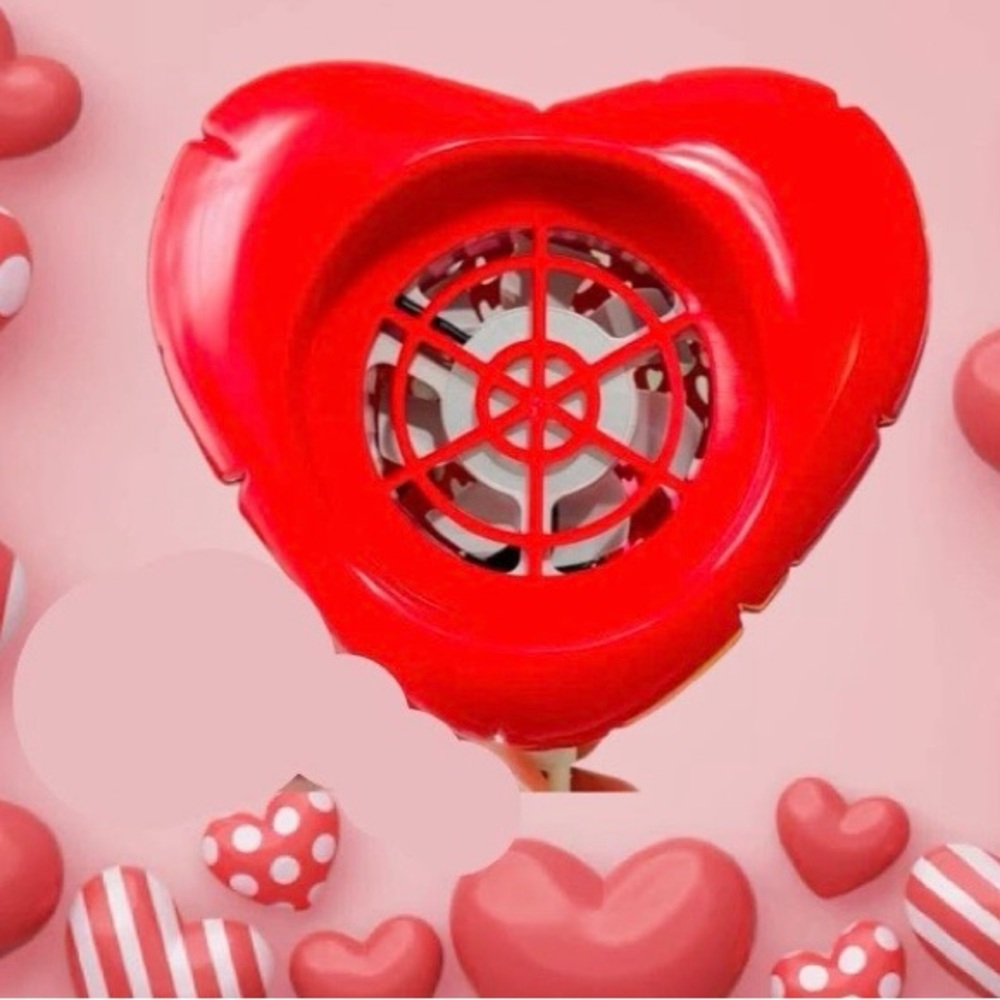 Retired Scentsy Heart Red Mini Fan Diffuser - Picture 6 of 8